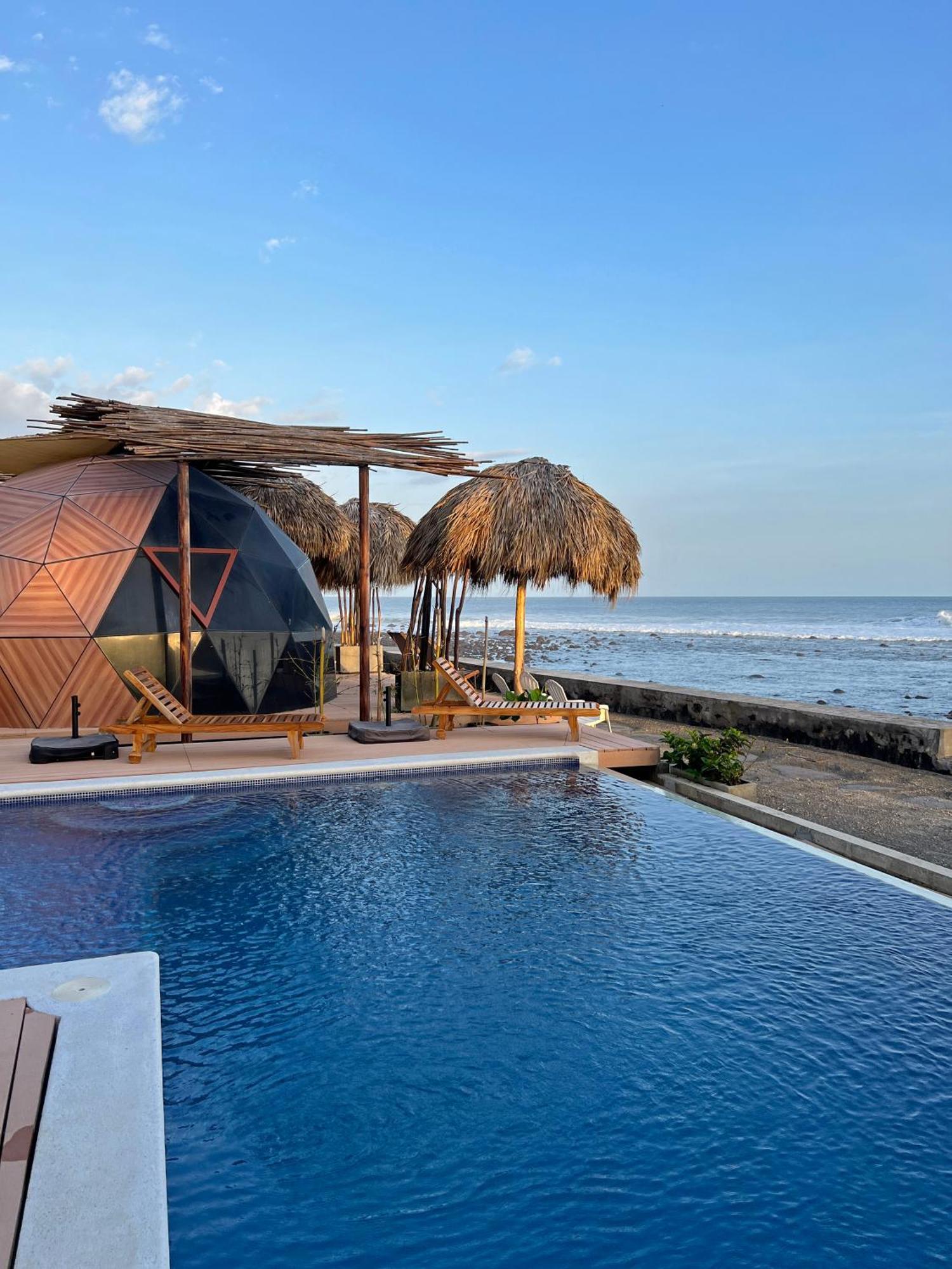 Almare Zonte - Beachfront Glamping Hotel El Zonte Exterior foto